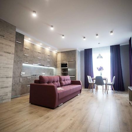 Avalonrestapartments Лвив Екстериор снимка
