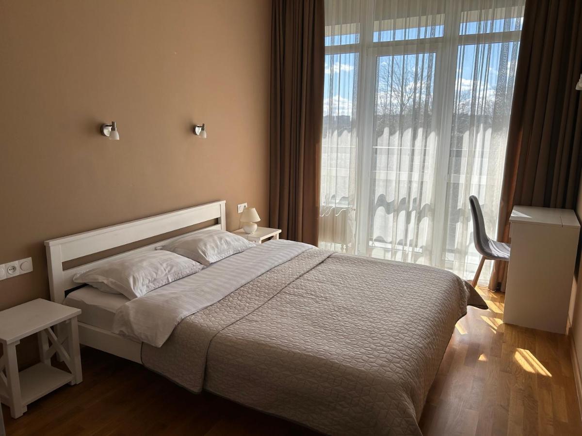 Avalonrestapartments Лвив Екстериор снимка